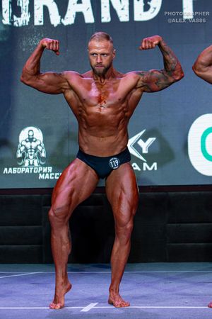 CLASSIC PHYSIQUE НОВИЧКИ